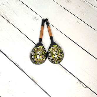 Деревянная столовая ложка Ландыш 190*60 мм черный фон