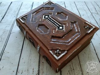 книга обид гномов, книга гнева, Great Book of Grudges, Даммаз Крон, warhammer, кожаный ежедневник