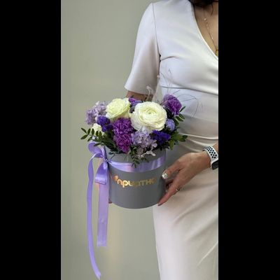 Цветочная композиция цветов на 8 марта № 740