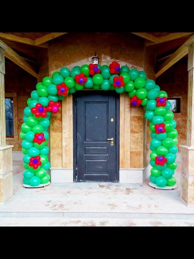 арка двухцветная на каркасе