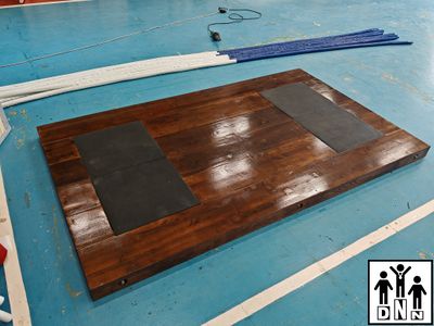 Помост тяжелоатлетический (для становой) с морением 2,5х1,5х0,1м рез. Амортизаторы: 1х0,5х0,04м DNN