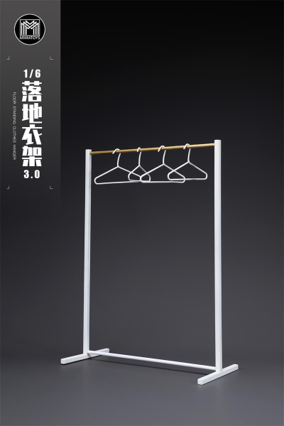 Стойка с вешалками 1/6 (белая) - КОЛЛЕКЦИОННАЯ ДИОРАМА 1/6 Freestanding coat rack 3.0 (M2405B) - MMMTOYS