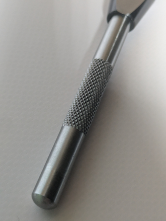 Вороток (Метчикодержатель) для метчиков (Квадрат 3.15-6.3 мм) 210 мм стальной корпус