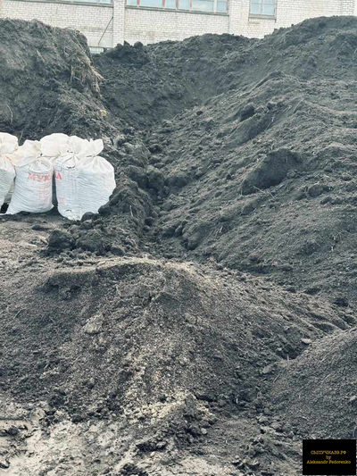 черная полевая почва