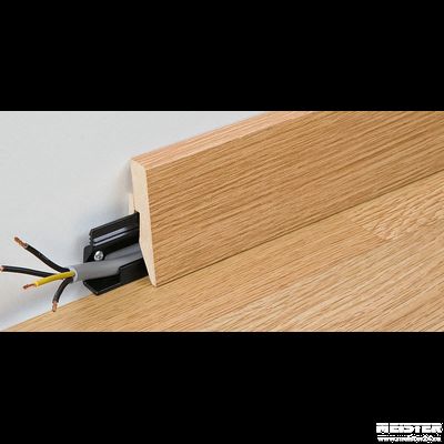 Плинтус Meister ламинированный