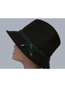 Зеленая фетровая шляпа италия зимняя женская фото