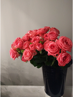 Букет из лососевых роз, кустовые розы, букет роз. Лавка Зефир