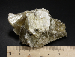 Мусковит, необработанный "дикий" образец, Бразилия (63*44*30 мм, 46 г) №36383