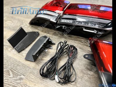 Стопы Toyota Land Cruiser 300 стиль 70th Anniversary