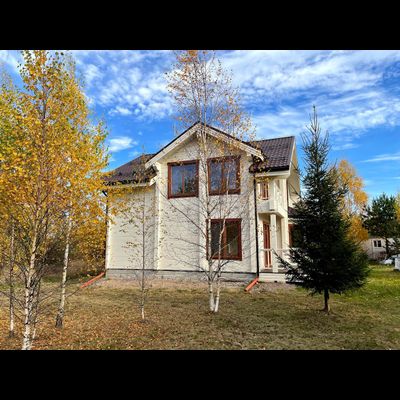 &quot;Семейный Очаг&quot;: Просторный Дом из Клееного Бруса с Сауной 145 м²