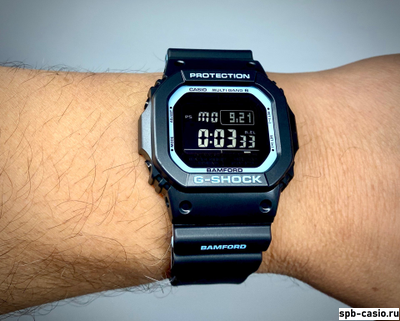 Часы Casio G-Shock GW-M5610BWD20-1ER