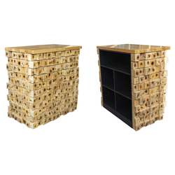 Рабочий прилавок с передней панелью из дерева