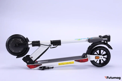 Электросамокат E-TWOW Booster SE белый