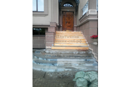 Восстановление лестницы. Облицовка ступеней лестницы клинкерной плиткой.