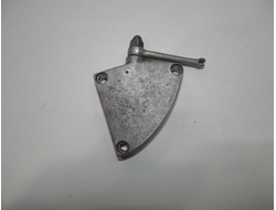 Левая крышка двигателя Д 5