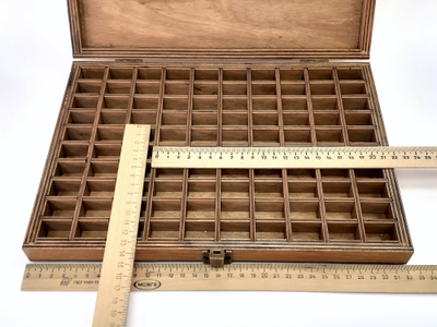 Коробка 100 ячеек, для коллекции камней, цвет "Палисандр" (32*23*3,5 см, 1100 г) №23002