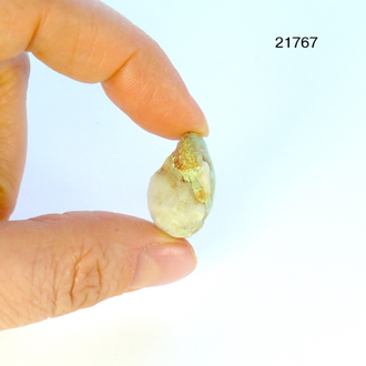 Бирюза натуральная (необработанная) Казахстан арт.21767: 4,7г - 21*18*12мм