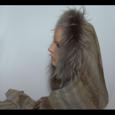 Женский палантин Vizio Италия 5616 с мехом бежевый