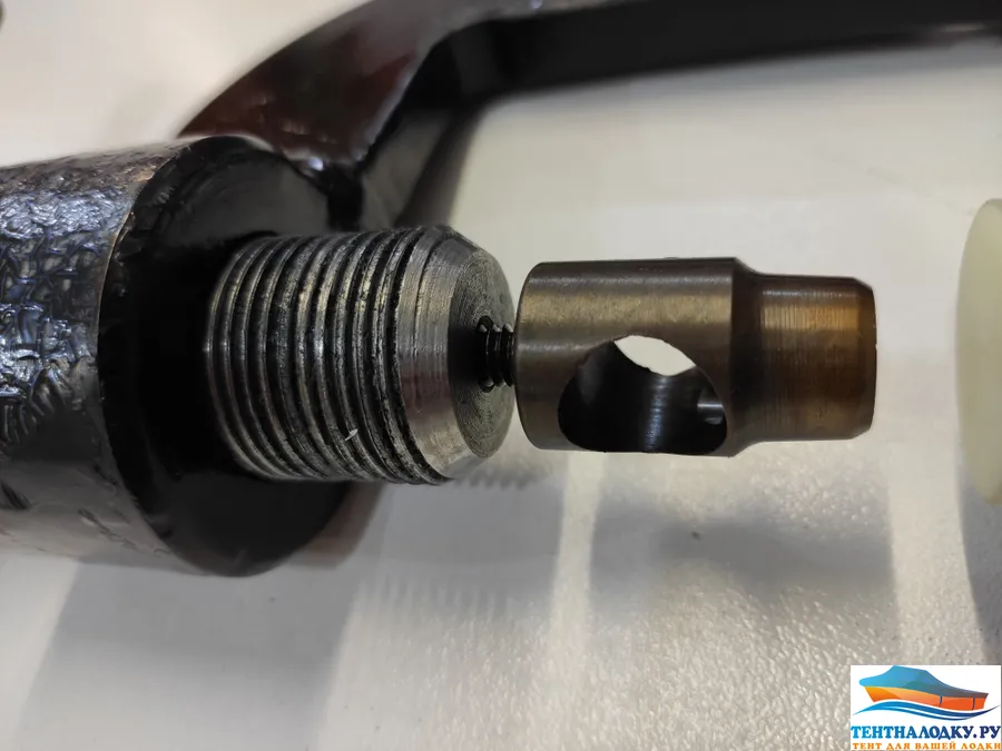 Универсальный мощный пресс для фурнитуры