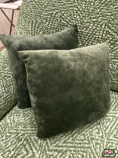 Подушка декоративная, 35х35 см, с наполнителем. Велюр "Оливковый". 2 шт. в комплекте.
