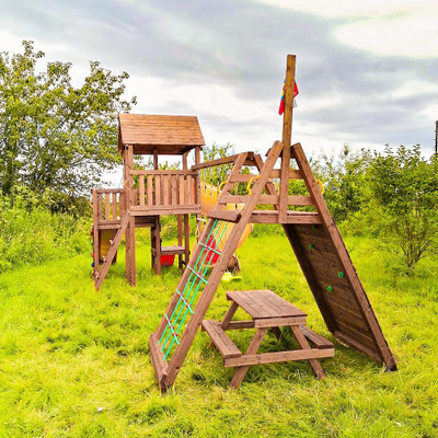 Столик Выше всех с лавочками