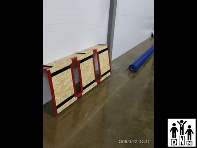 Стеновой протектор для мягкой защиты радиаторов отопления спортзала 2050х1500мм ОСБ DNN