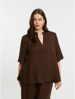 Женская блузка с принтом большого размера в модном бутике XLady