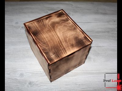 Подарочная деревянная коробка обожженная