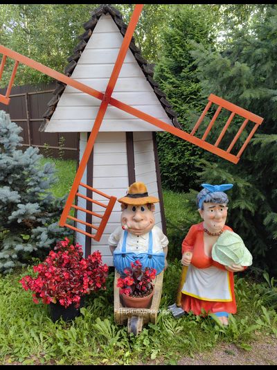 Дачница с капустой 85*50 см   7кг   полистоун Россия 6949/012095*