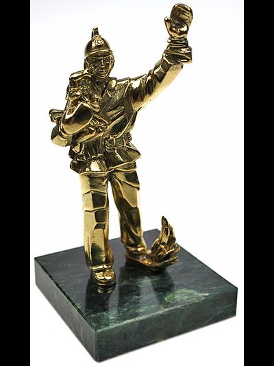 Статуэтка "Пожарный", бронза/змеевик