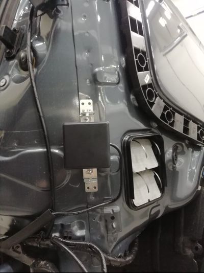 Контроль слепых зон SmartAssist