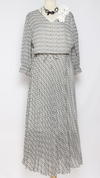 ПЛАТЬЕ ШИФОНОВОЕ "ГОФРЕ"белое  р.48-54