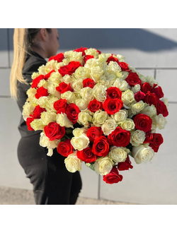 Букет из 101 бело-красной розы Эквадор 60см