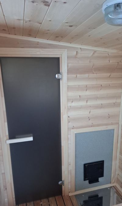 Баня 2м*5м, крыша 1 скат, топка внутри, баня со стационарной мебелью