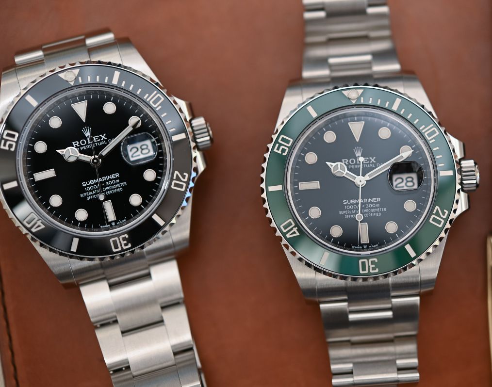 Rolex Submariner 116610 vs Rolex Submariner Starbucks 126610LV