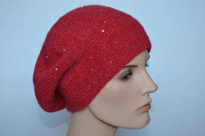 Vizio итальянский берет красного цвета зима 2021 - 2022