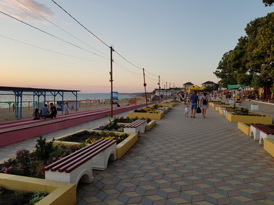 Севастополь «И мирный зов святынь и цитаделей слава»