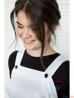 Фартук белый IvaMed с карманами