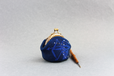 Монетница "Зодиак" Набор для вязания крючком с бисером от Ирины Рудевич - СТРЕЛЕЦ (синий)