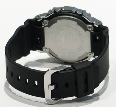 Часы Casio G-Shock GM-5600-1