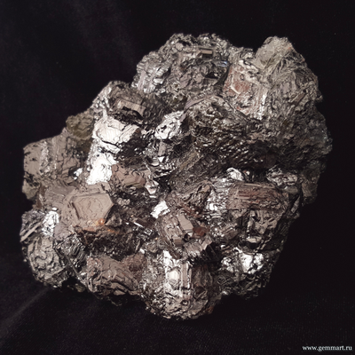 Сфалерит, друза кристаллов. Россия. 125*90*54мм.