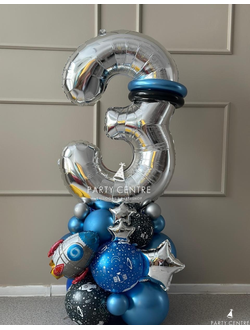 Стойка с цифрой космос