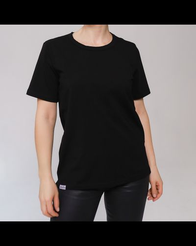 Футболка женская прямого кроя  (черный) - 48