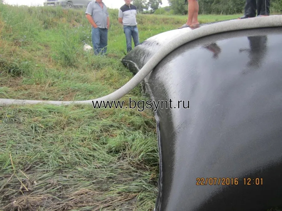 Очистка и обезвоживание донных илов пруда рыболовного хозяйства в геотубах МИАТУБА