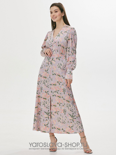 Нежное шелковое платье с растительным принтом
