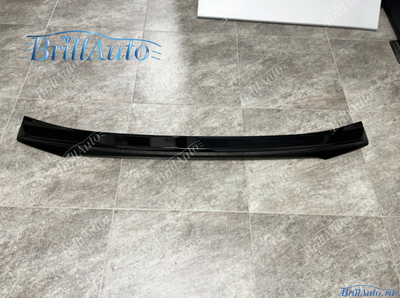 Спойлер Lexus LX 07-15 стекло черный