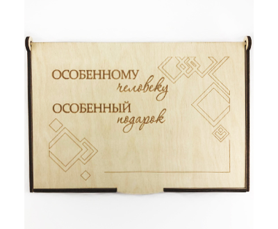 Деревянная коробочка для набора