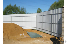 Заборы из профнастила