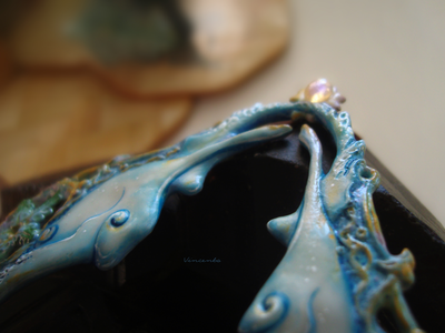 Коллекционное украшение из фарфора - колье с лебедями "Музыка солнечной птицы"