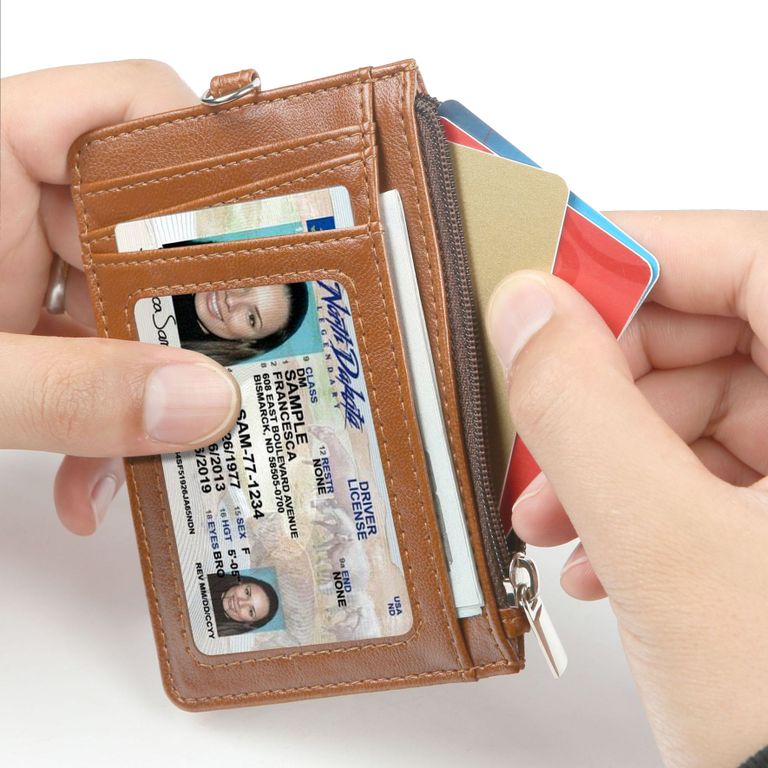 Чехол для пропуска "Tihpon", купить для карточек, на шнурке